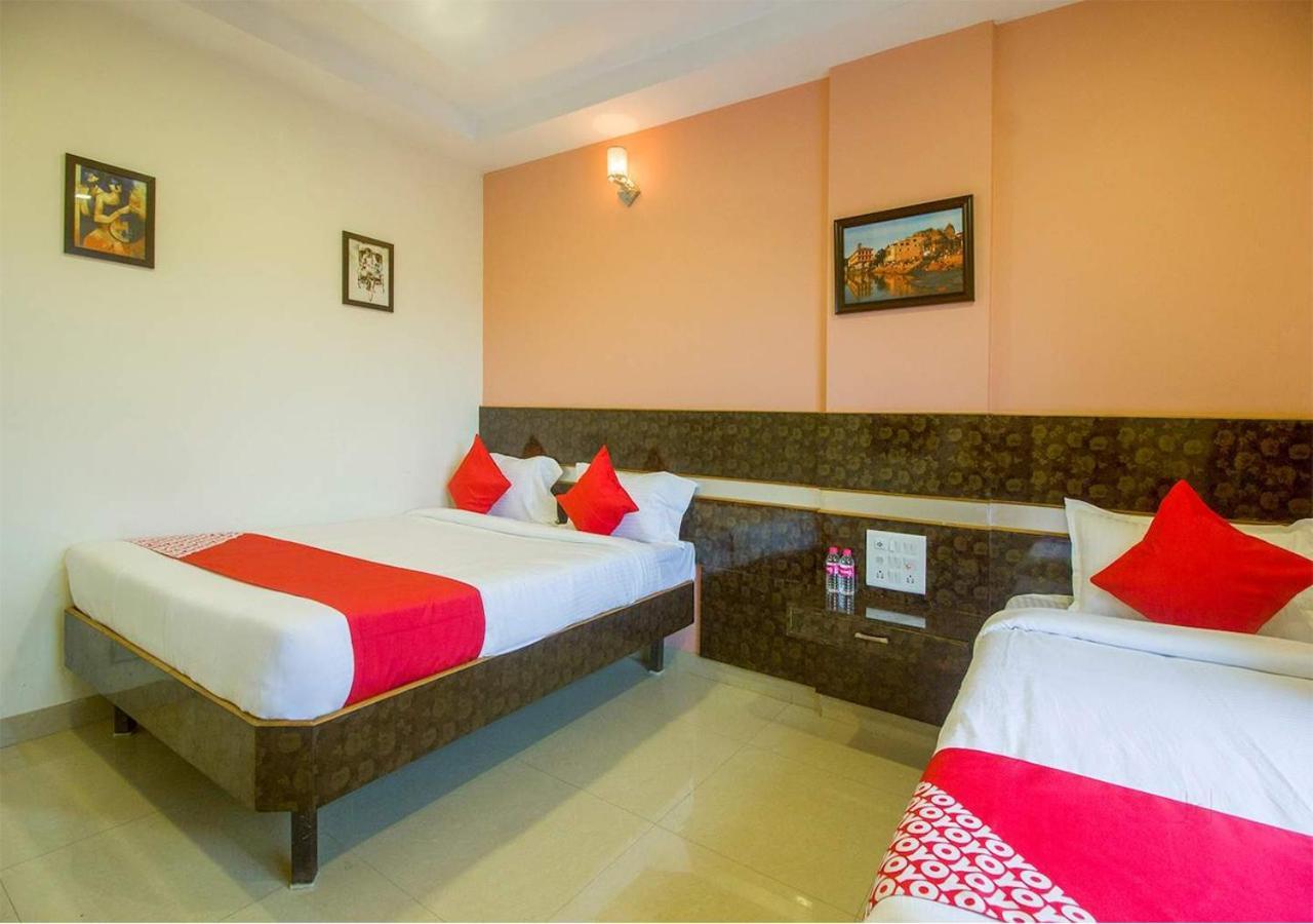 Hotel Wayfare Shirdi Exterior photo