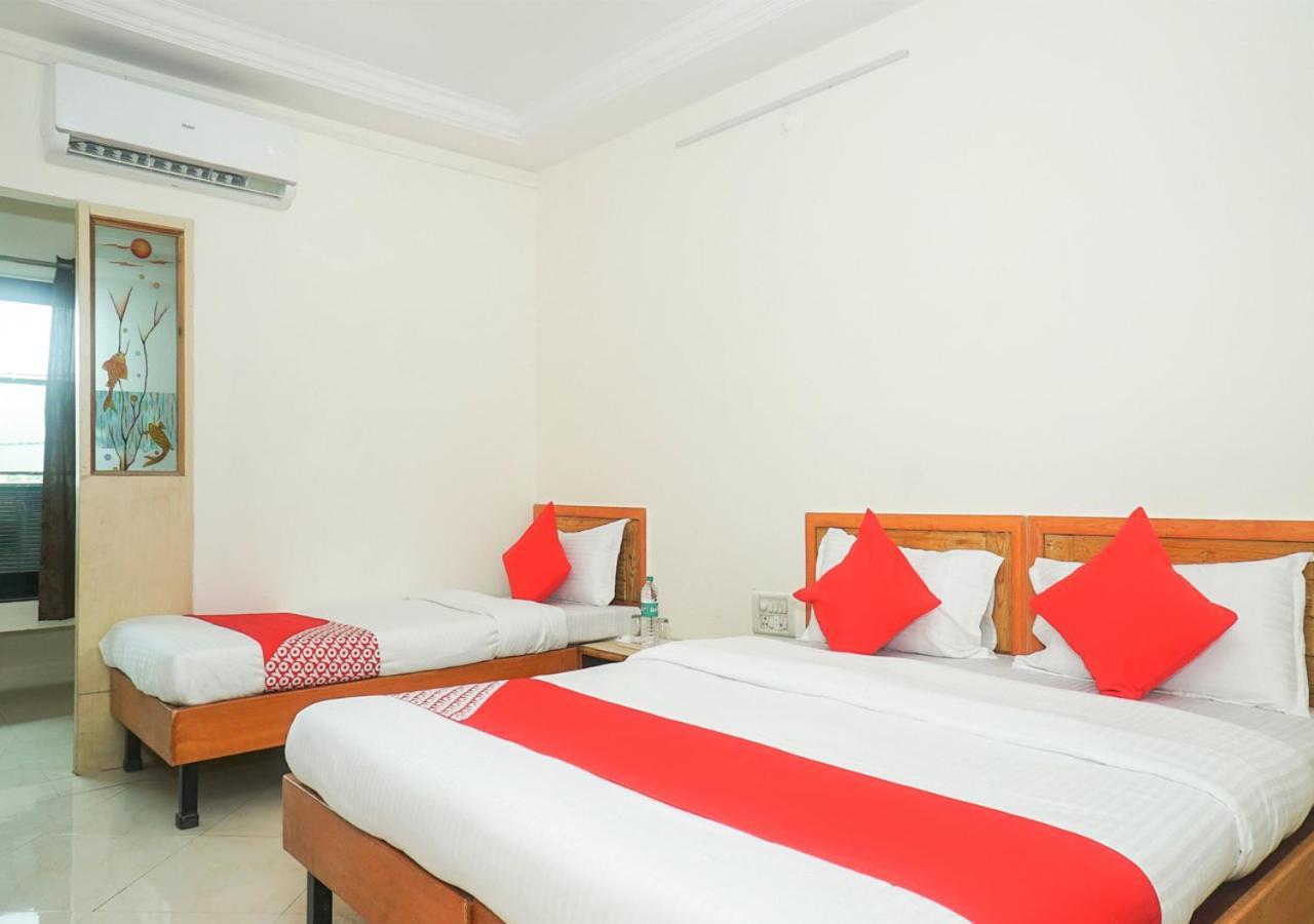 Hotel Wayfare Shirdi Exterior photo