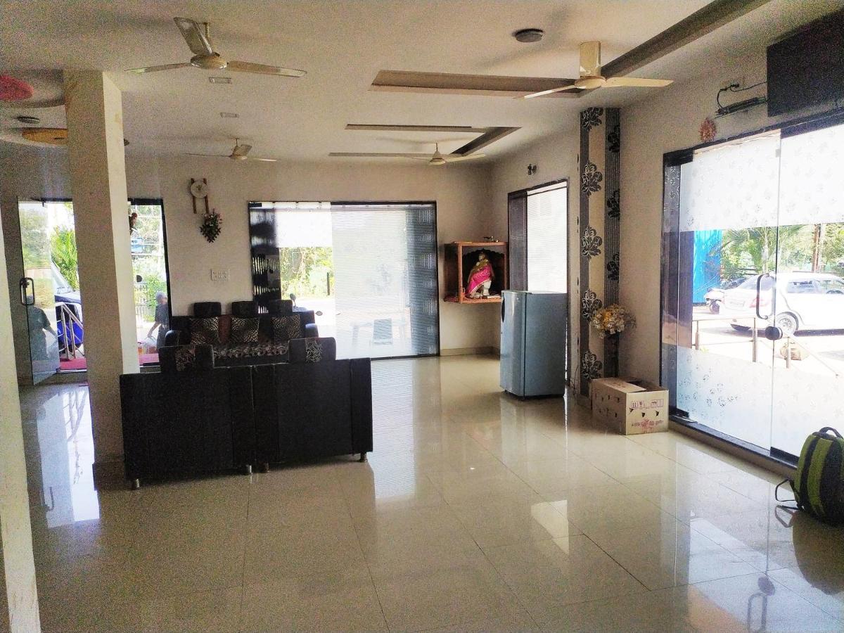 Hotel Wayfare Shirdi Exterior photo