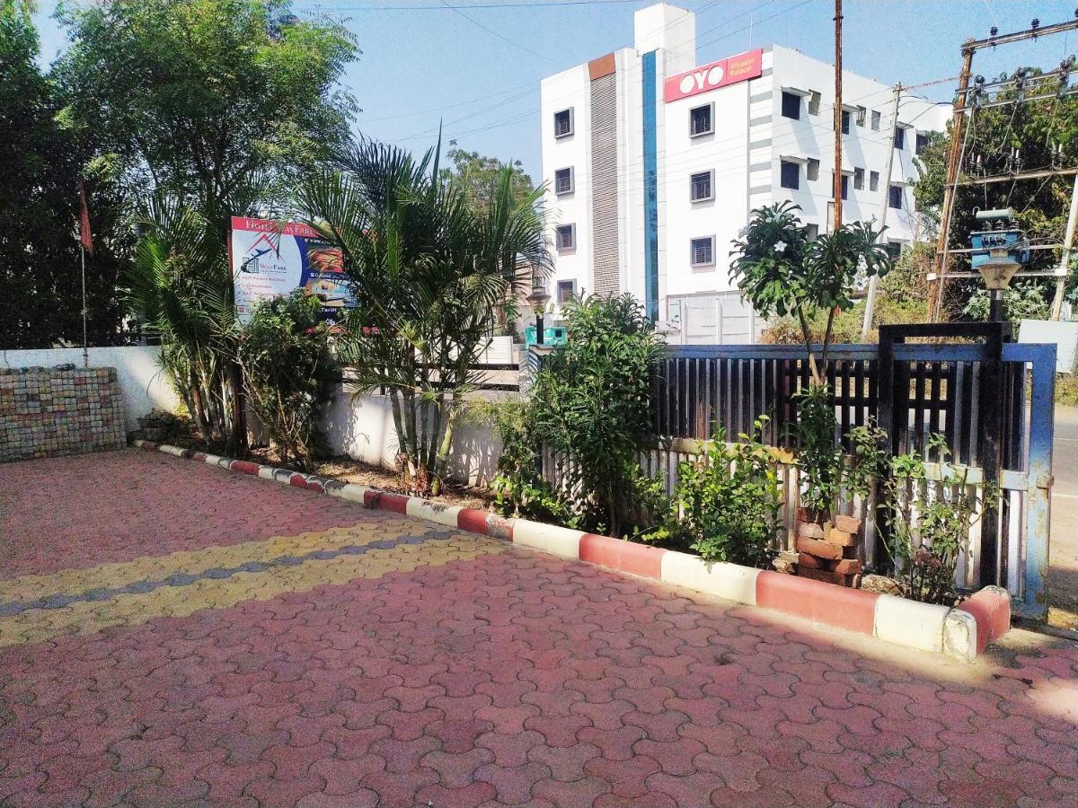 Hotel Wayfare Shirdi Exterior photo
