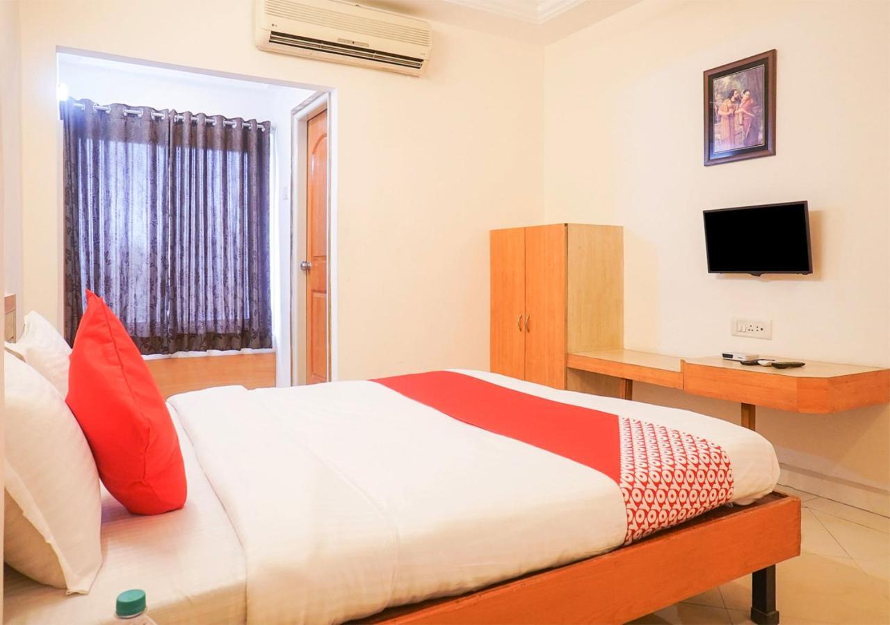 Hotel Wayfare Shirdi Exterior photo